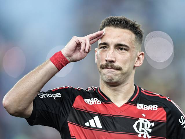 Léo Ortiz volta a treinar com o grupo e pode reforçar o Flamengo contra o São Paulo