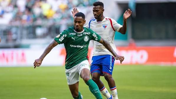 Palmeiras goleia e Inter abre vantagem na Copa do Brasil