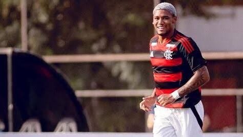 Flamengo libera Rayan Lucas ao Alverca sem receber