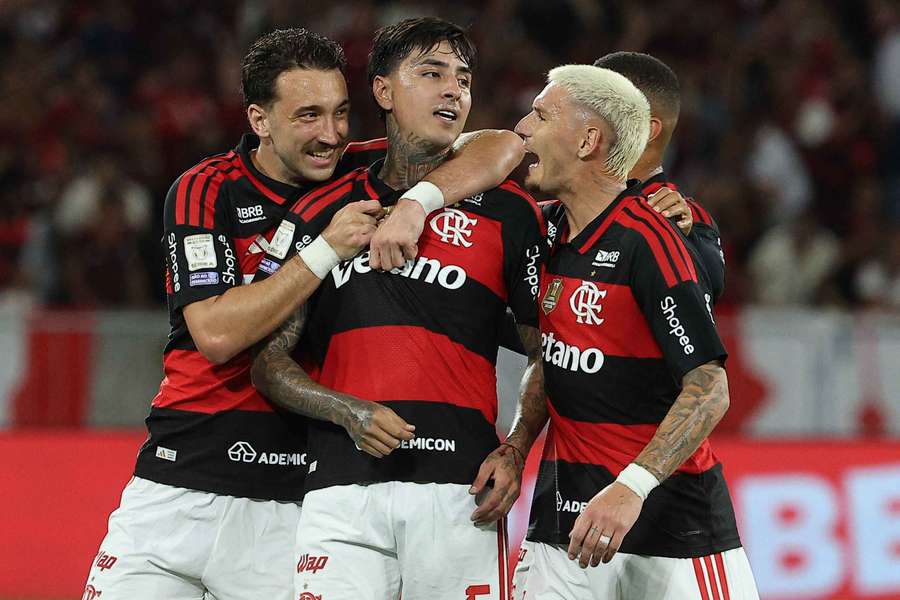 Flamengo dispara e chega a 40% de chance de título