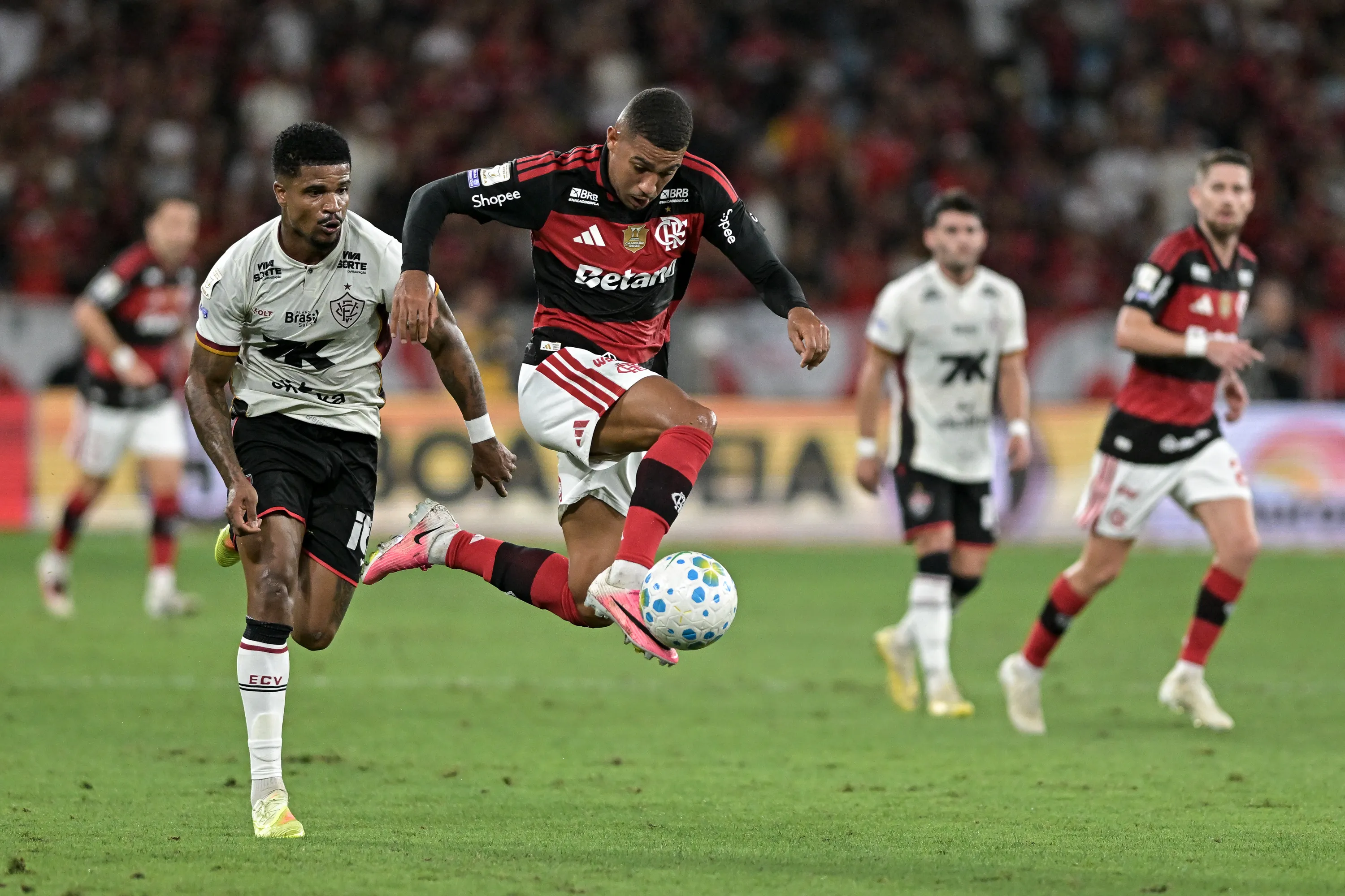 O Flamengo voltou a ter sangue nos olhos