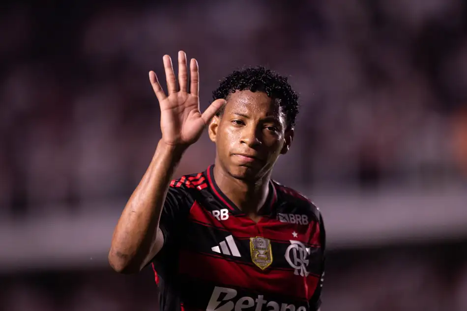 Plata no Flamengo: versões divergem em €15 milhões