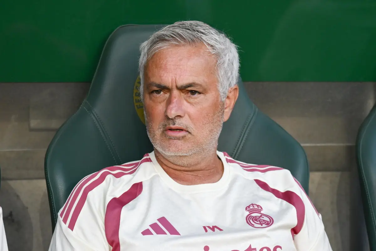 Mourinho defende Vini e revela plano para o Real Madrid