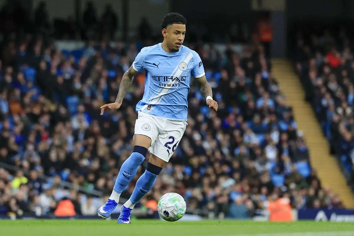 Tottenham encaminha Savinho por quase €100 milhões