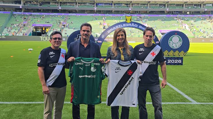 Lamacchia veste Vasco e SAF aguarda decisão da Justiça