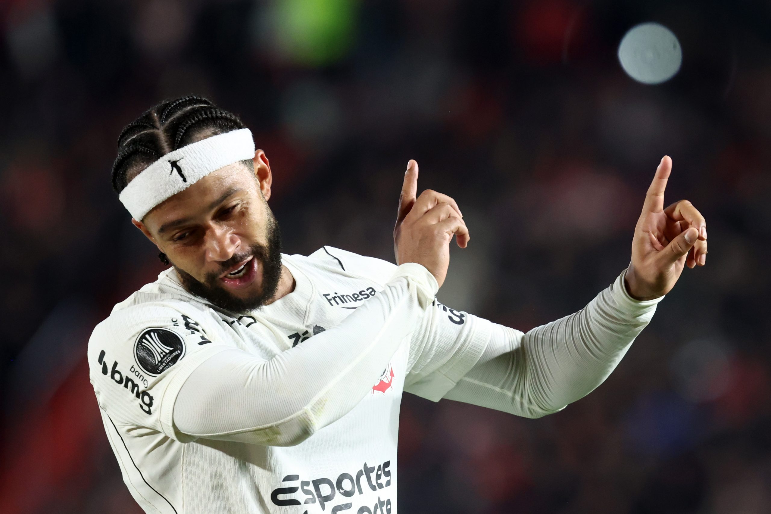 Memphis Flamengo: atacante pede para não jogar