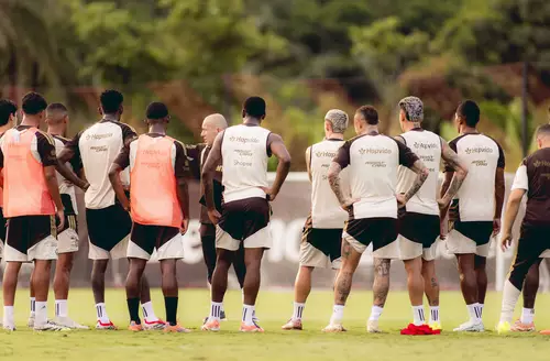 Flamengo na Data Fifa: Jardim ganha 16 dias para ajustes