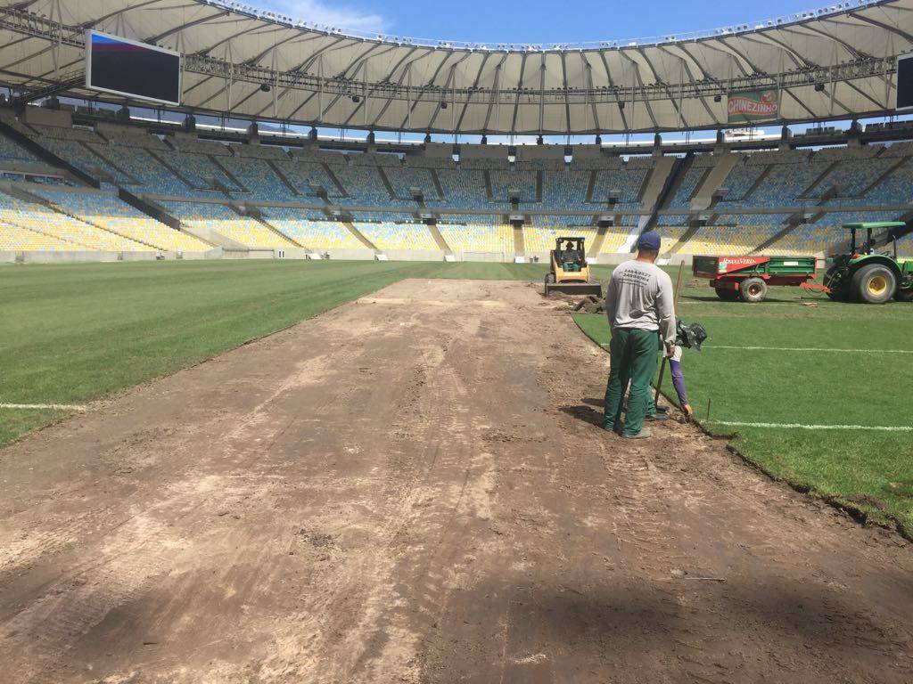 Maracanã troca gramado após mudança de plano