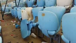 Danos ao Maracanã após jogo do Vasco: quem paga a conta?